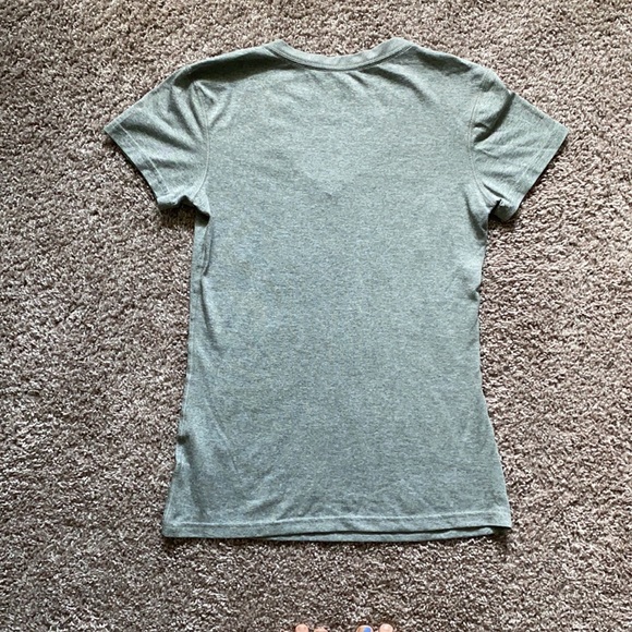Nike Short Sleeve DRI-FIT top | XS - Picture 4 of 4